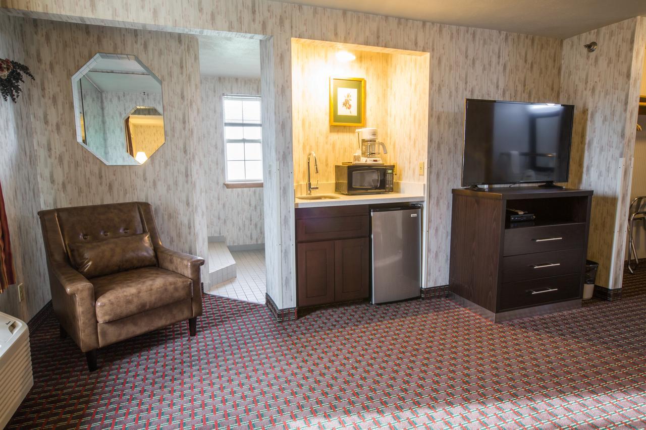 Bridgeway Inn & Suites - Portland Airport Грешем Экстерьер фото