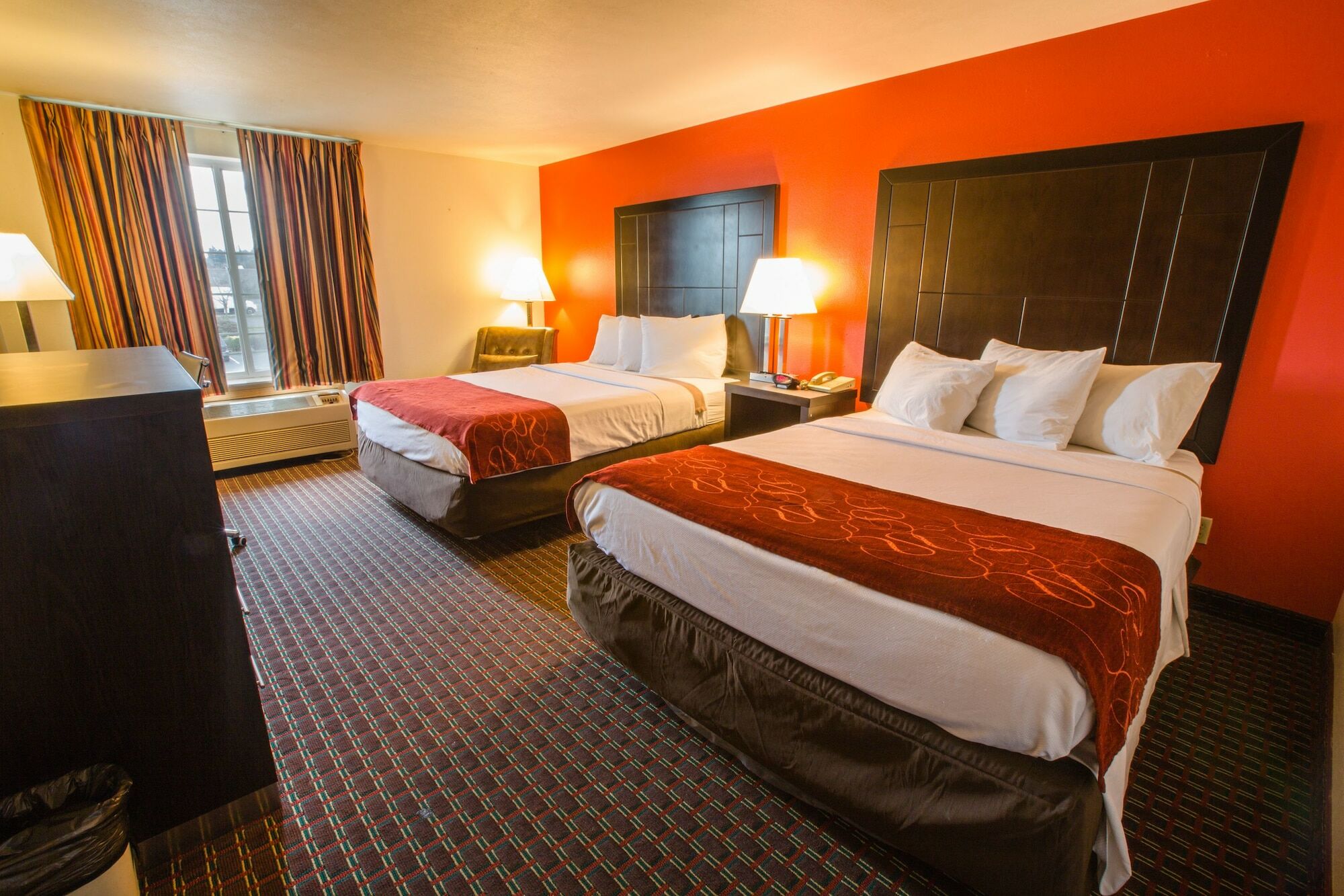 Bridgeway Inn & Suites - Portland Airport Грешем Экстерьер фото